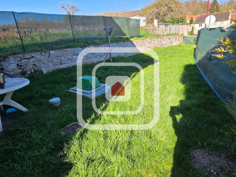 Maison - 94 m² - 5 pièces