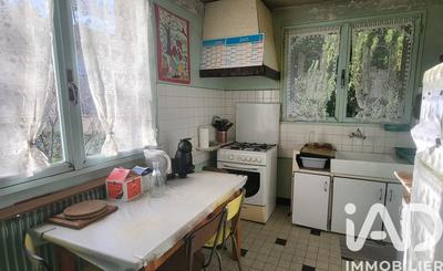 Maison - 80 m² - 5 pièces