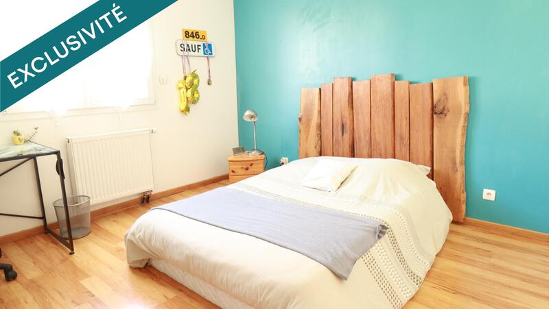 Maison - 220 m² - 7 pièces