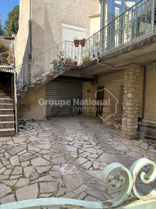 Appartement - 82 m² - 3 pièces