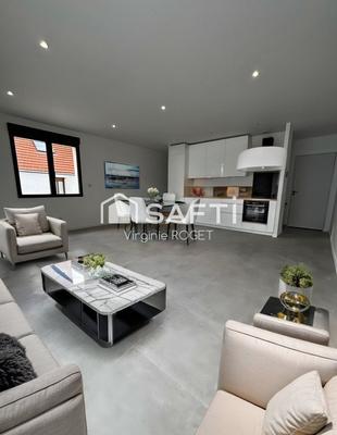 Maison - 102 m² - 4 pièces