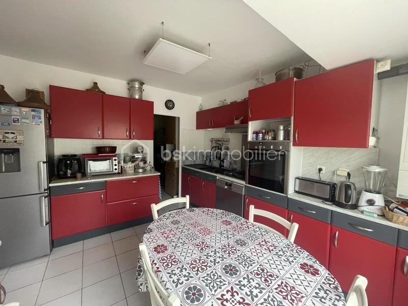 Maison - 154 m² - 10 pièces