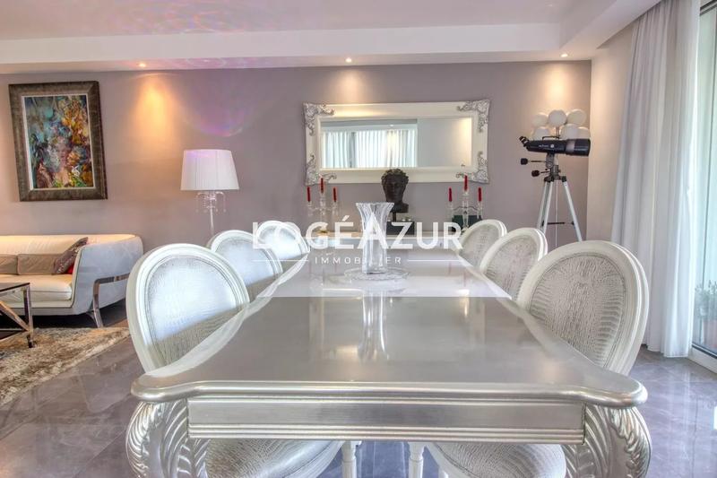 Appartement - 168 m² - 4 pièces