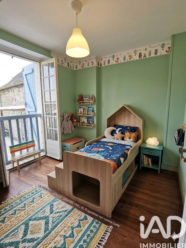 Maison - 92 m² - 5 pièces