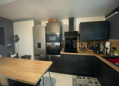 Appartement - 94 m² - 5 pièces