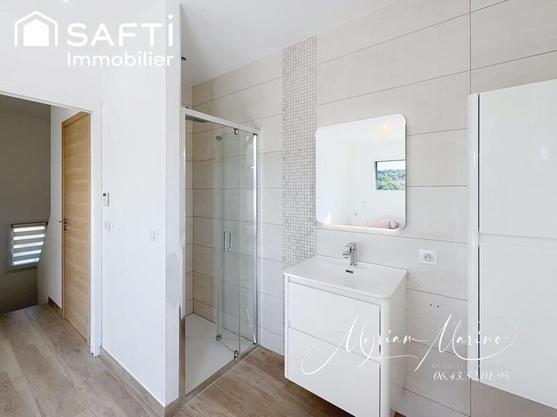 Maison - 160 m² - 5 pièces