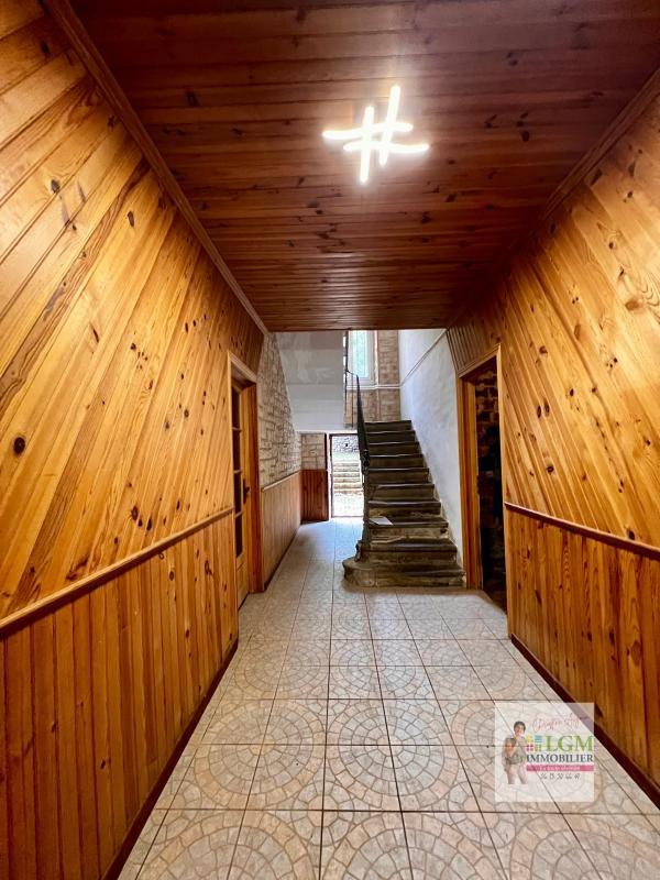 Maison de village - 238 m² - 6 pièces