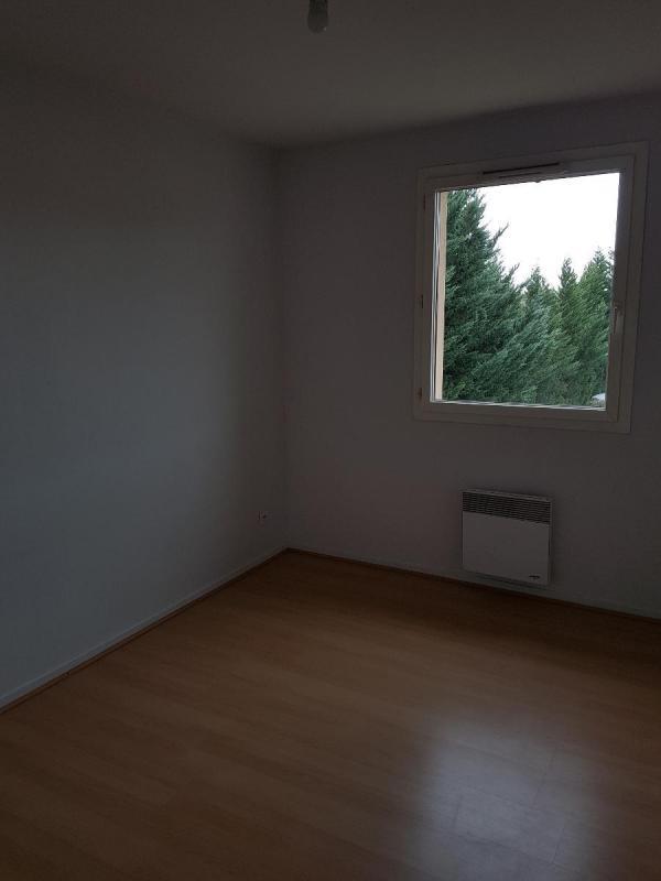 Maison - 88 m² - 9 pièces