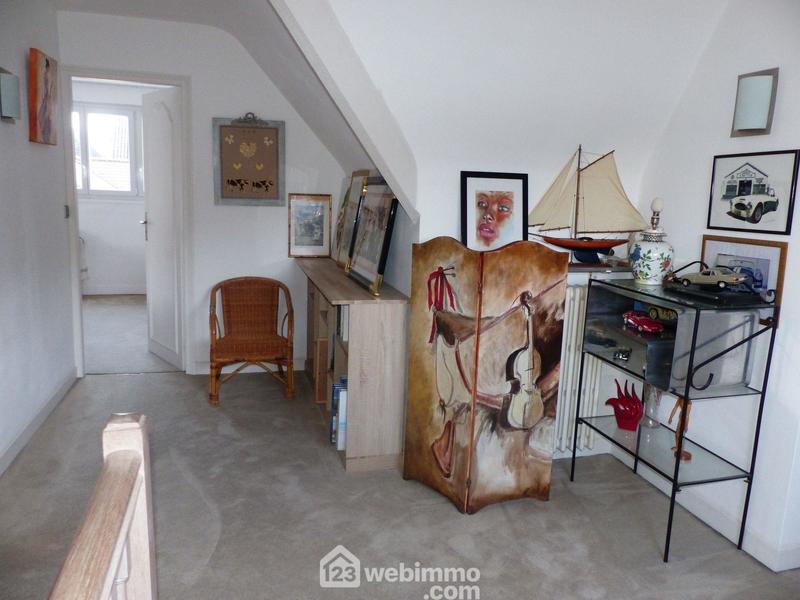 Maison - 147 m² - 6 pièces