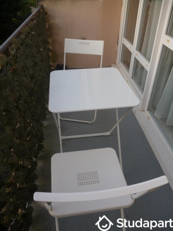 Chambre - 10 m² - 1 pièce