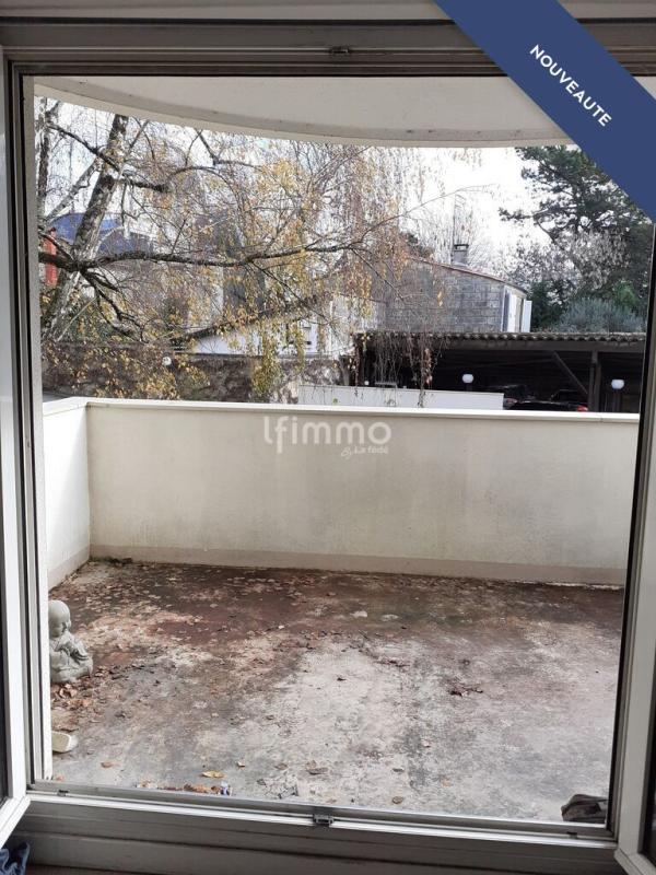 Studio - 30 m² - 1 pièce