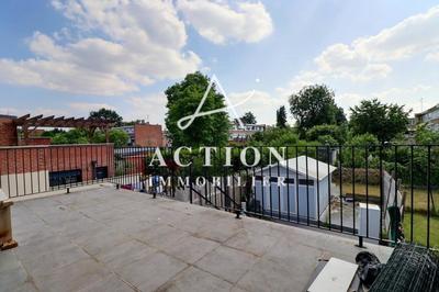 Maison - 142 m² - 8 pièces