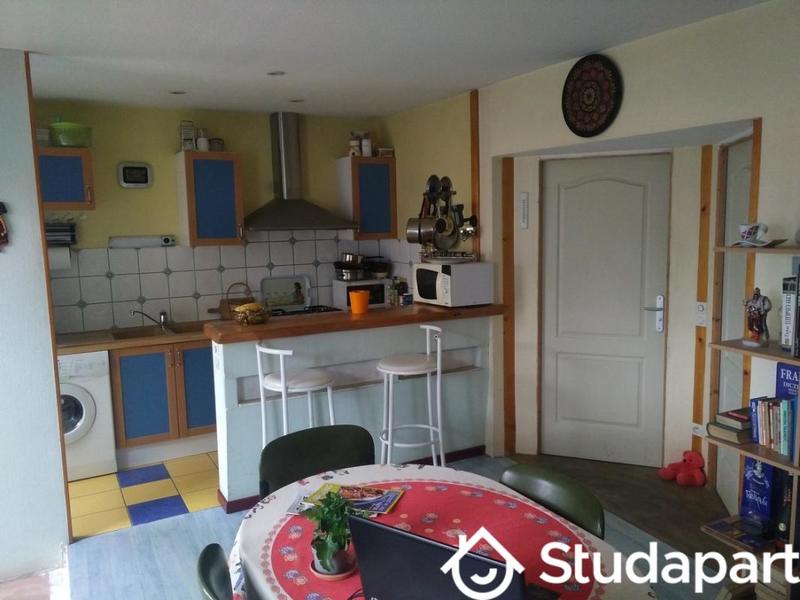 Chambre - 9 m² - 1 pièce