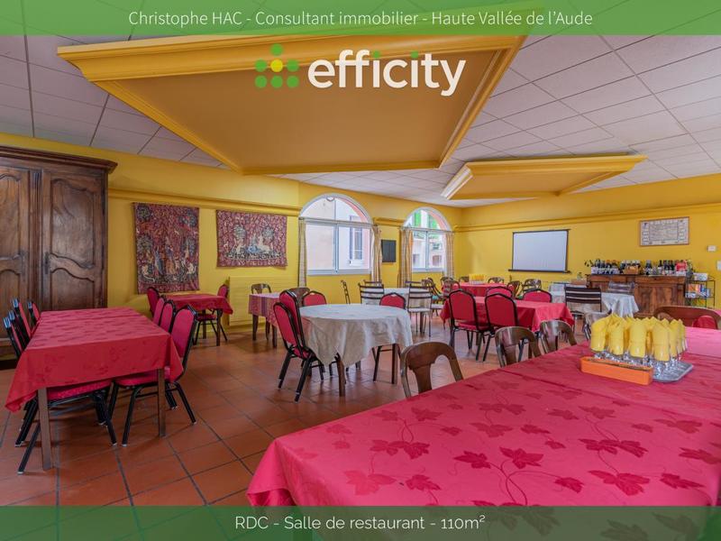 Maison - 670 m² - 13 pièces