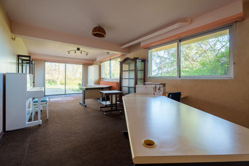 Villa - 323 m² - 9 pièces