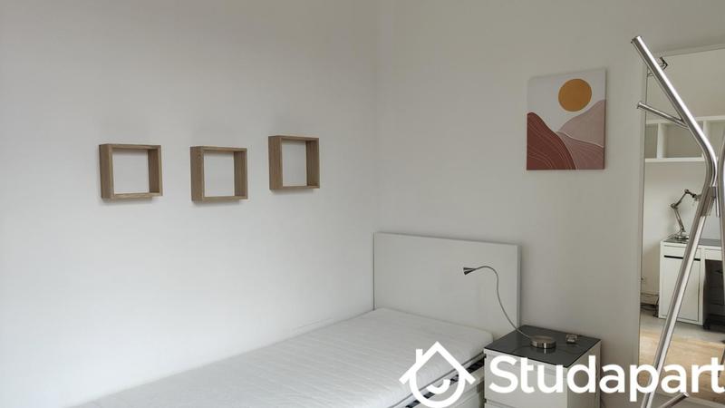 Chambre - 9 m² - 1 pièce