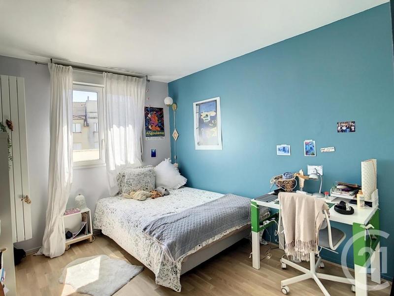 Duplex - 106 m² - 4 pièces