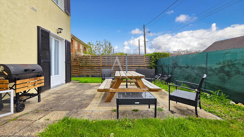 Maison - 127 m² - 5 pièces