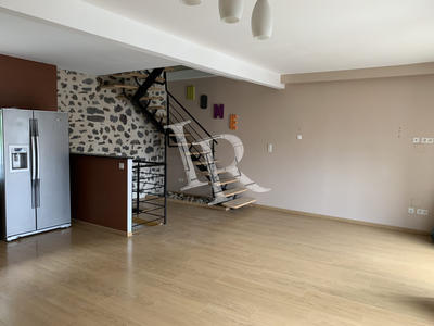 Maison - 90 m² - 3 pièces