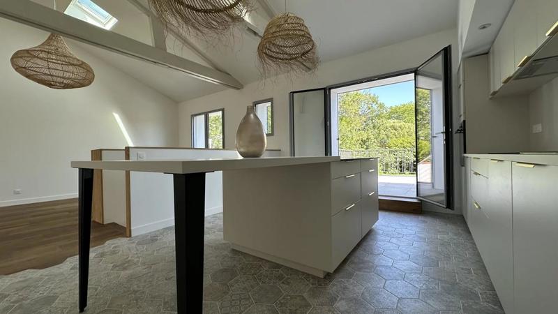 Maison de ville - 150 m² - 5 pièces