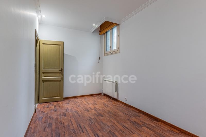 Maison - 177 m² - 5 pièces