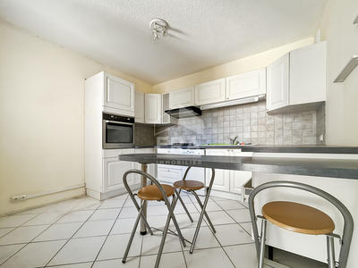 Appartement - 57 m² - 2 pièces