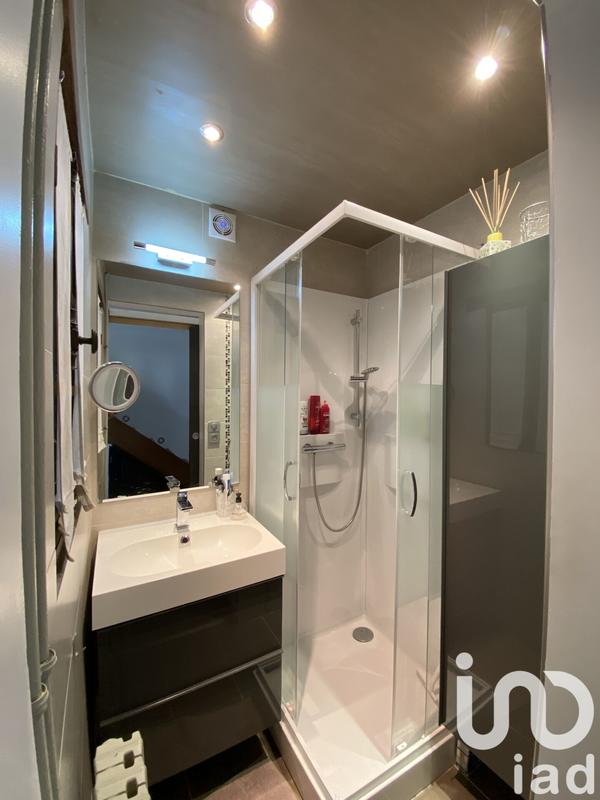 Maison - 180 m² - 6 pièces