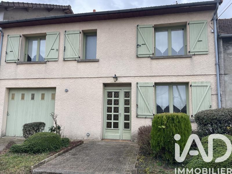Maison - 240 m² - 6 pièces
