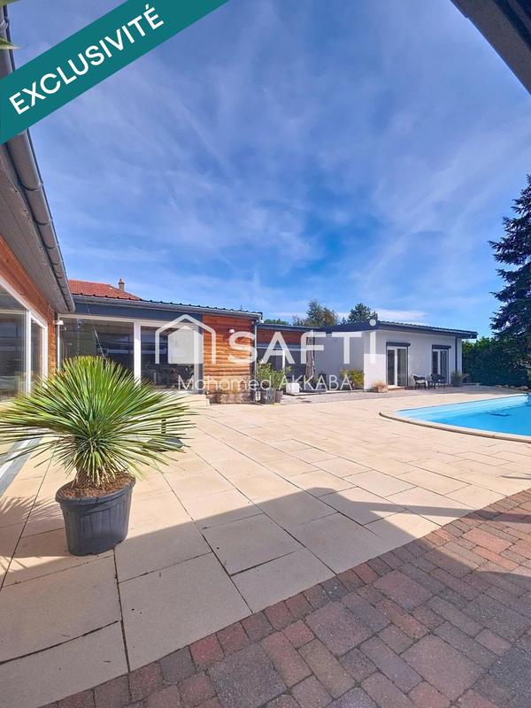 Villa - 315 m² - 12 pièces