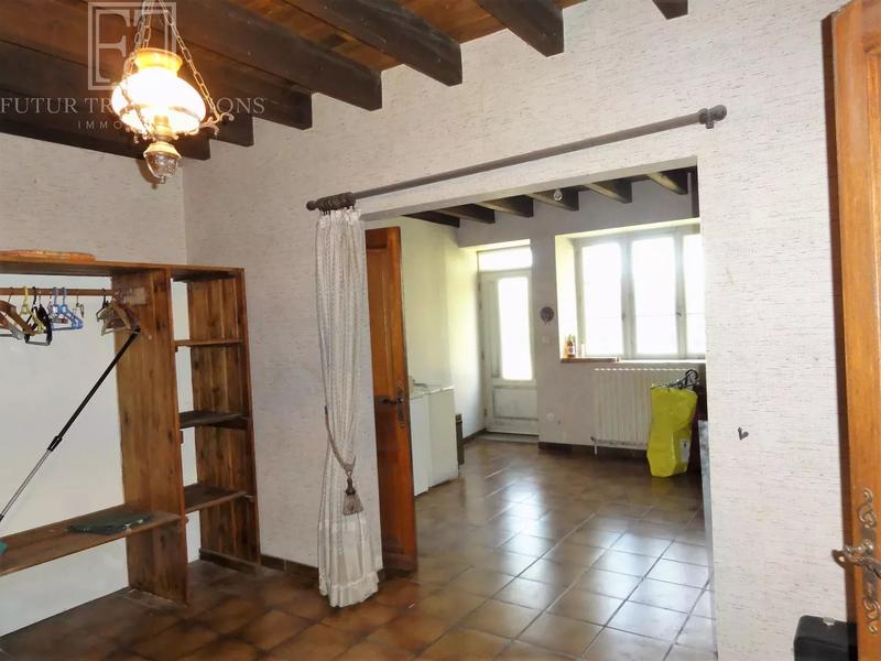 Maison - 167 m² - 8 pièces