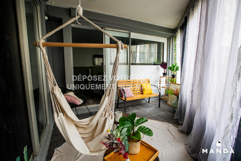 Chambre - 9 m² - 6 pièces