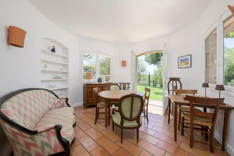 Maison - 195 m² - 7 pièces