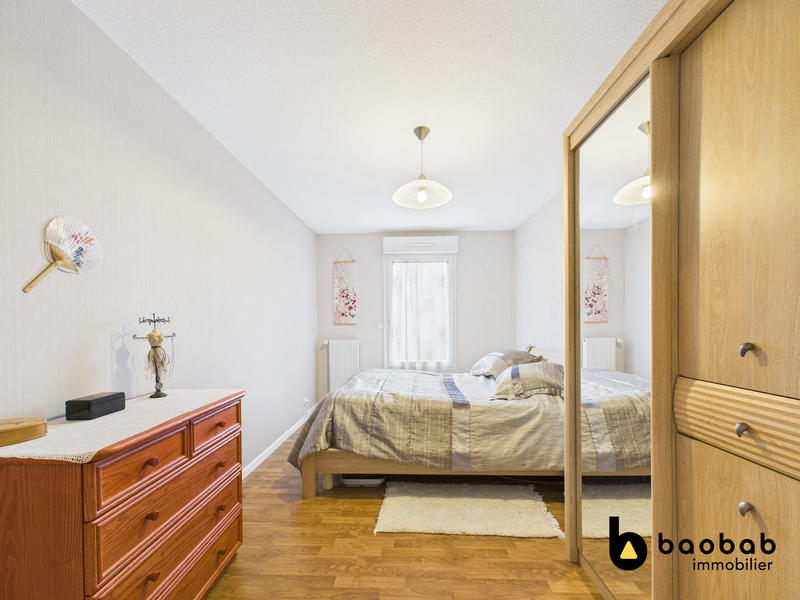 Appartement - 91 m² - 5 pièces