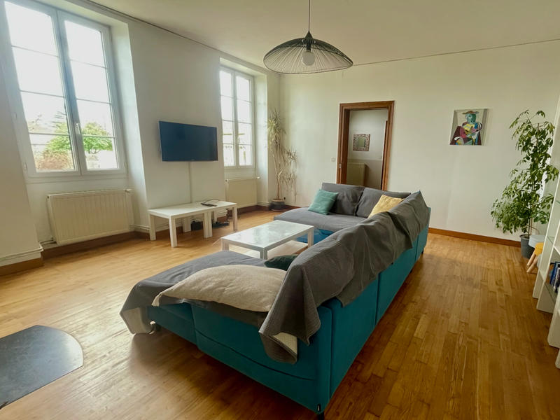 Maison - 430 m² - 13 pièces