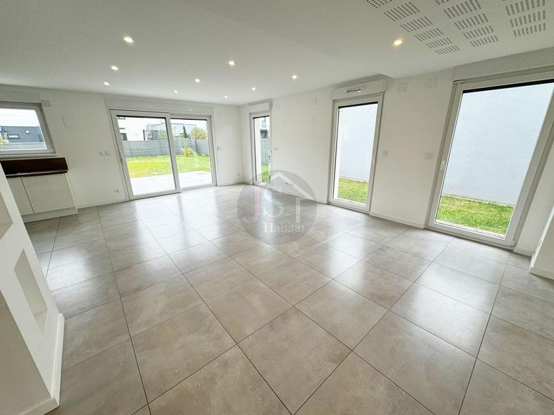 Maison - 130 m² - 4 pièces