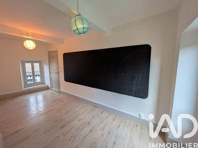 Maison - 85 m² - 5 pièces