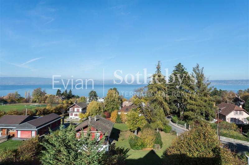 Maison - 340 m² - 6 pièces