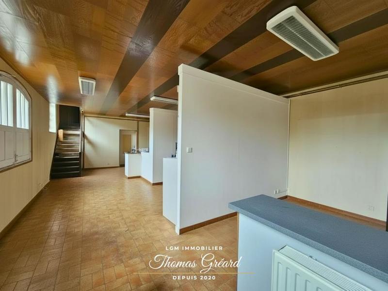 Propriété - 282 m² - 9 pièces