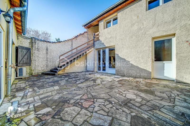 Maison - 143 m² - 6 pièces