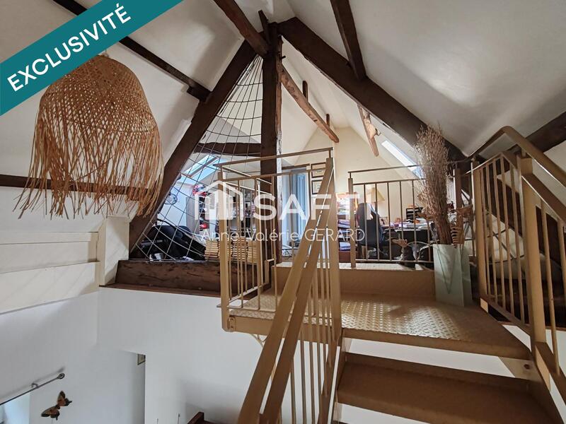 Maison - 173 m² - 9 pièces