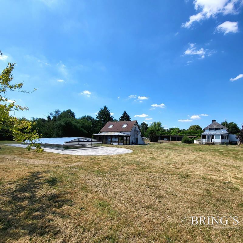 Maison - 206 m² - 8 pièces