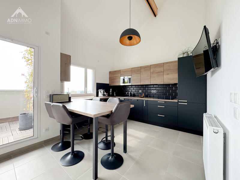 Appartement - 87 m² - 3 pièces