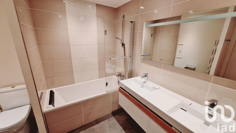 Appartement - 100 m² - 5 pièces