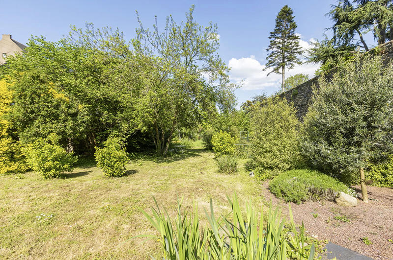 Maison - 280 m² - 7 pièces