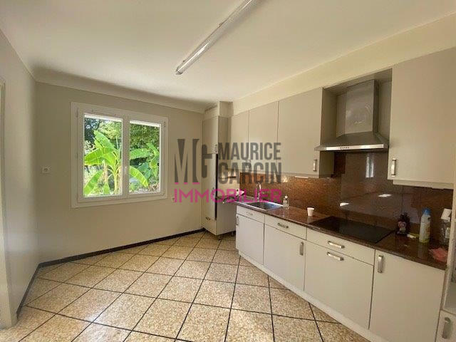 Maison - 131 m² - 6 pièces