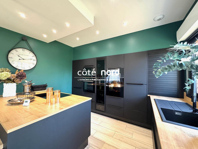 Maison - 159 m² - 5 pièces