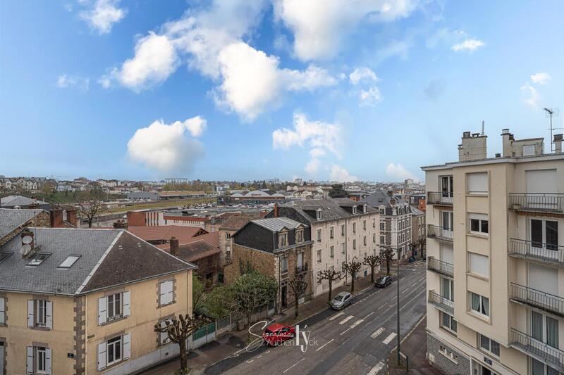 Appartement - 77 m² - 4 pièces