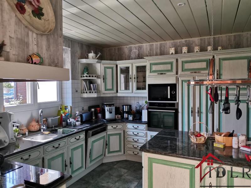 Maison - 200 m² - 7 pièces