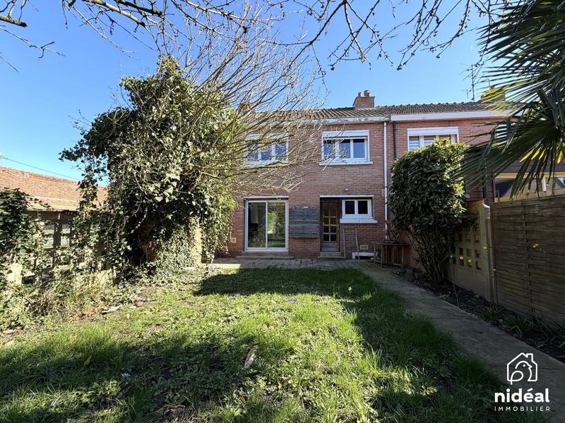 Maison - 82 m² - 4 pièces