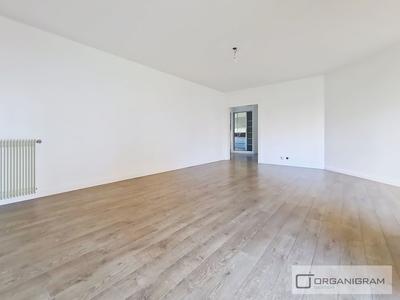 Appartement - 97 m² - 4 pièces